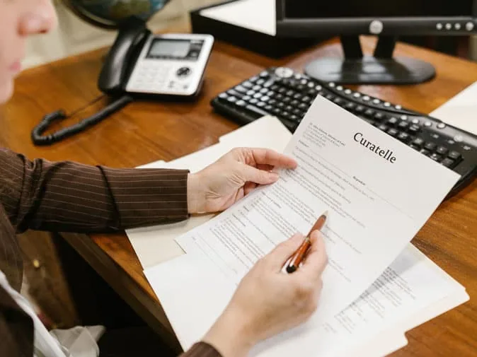 Mainlevée de curatelle : liste des documents à fournir et procédure