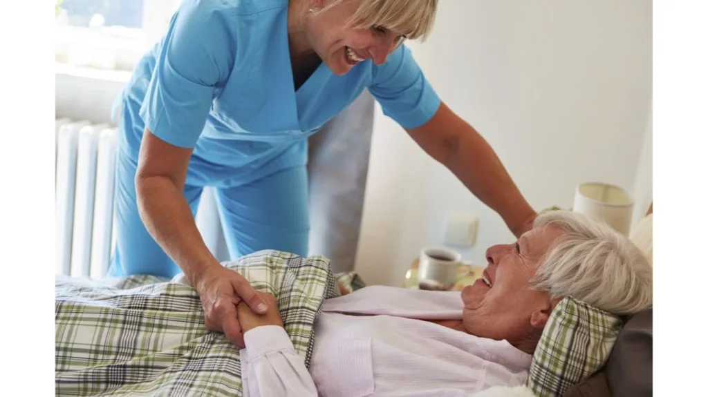 L’aide au retour à domicile après une hospitalisation pour les personnes âgées ! Comment fonctionne l’ARDH ?