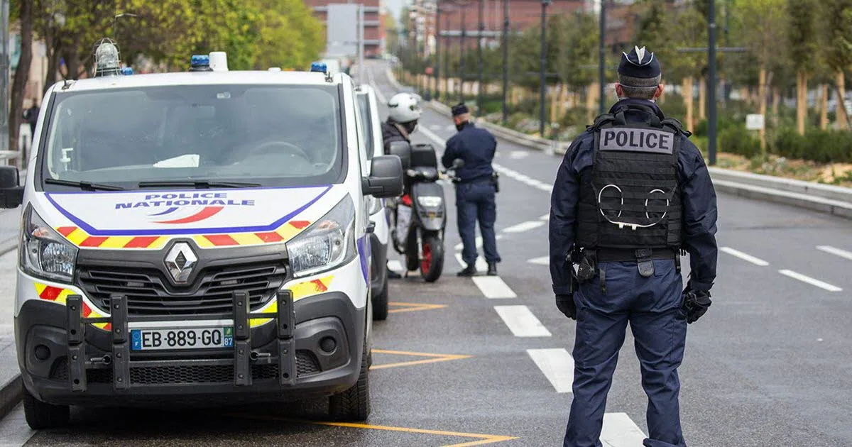 Mon véhicule peut-il être fouillé par les policiers lors d'un contrôle routier aléatoire ?