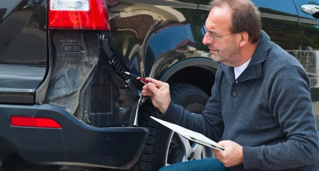 J'ai acheté un véhicule d'occasion défectueux après l'achat, dois-je faire appel à un expert automobile?