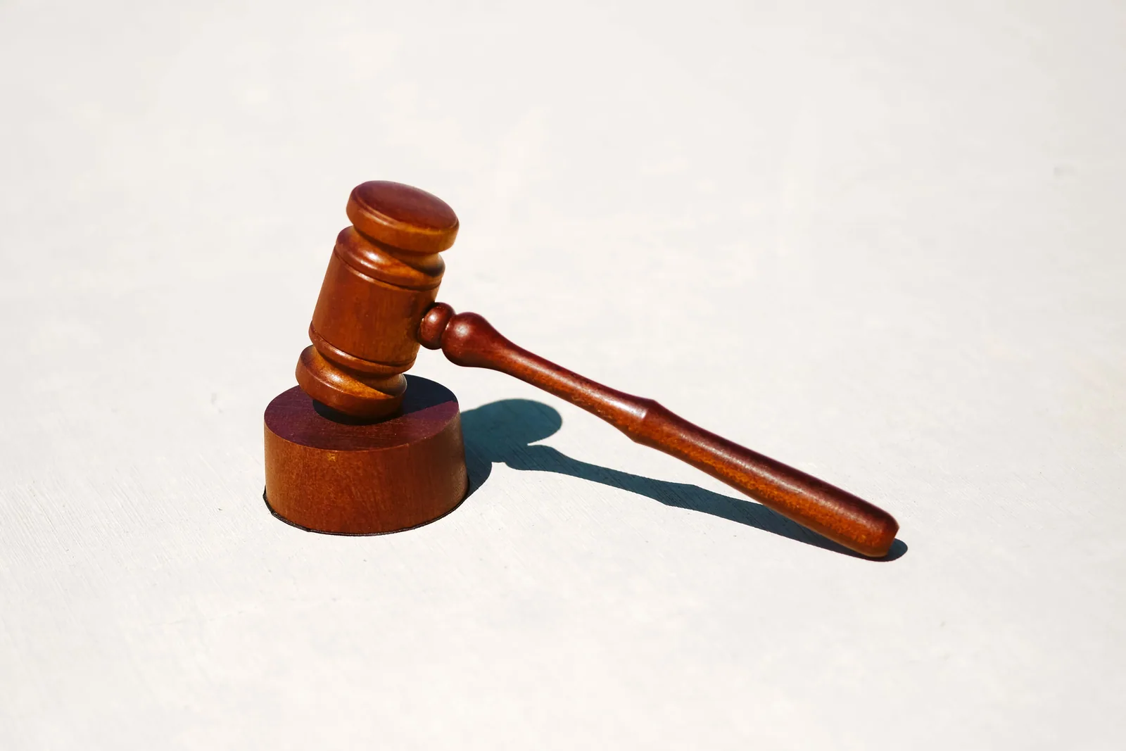Litige Commercial : Quel tribunal choisir ?
